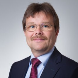 Portrait Dr. Joachim Pletsch